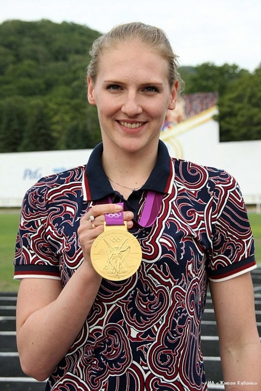 Светлана Ромашина с олимпийским золотом